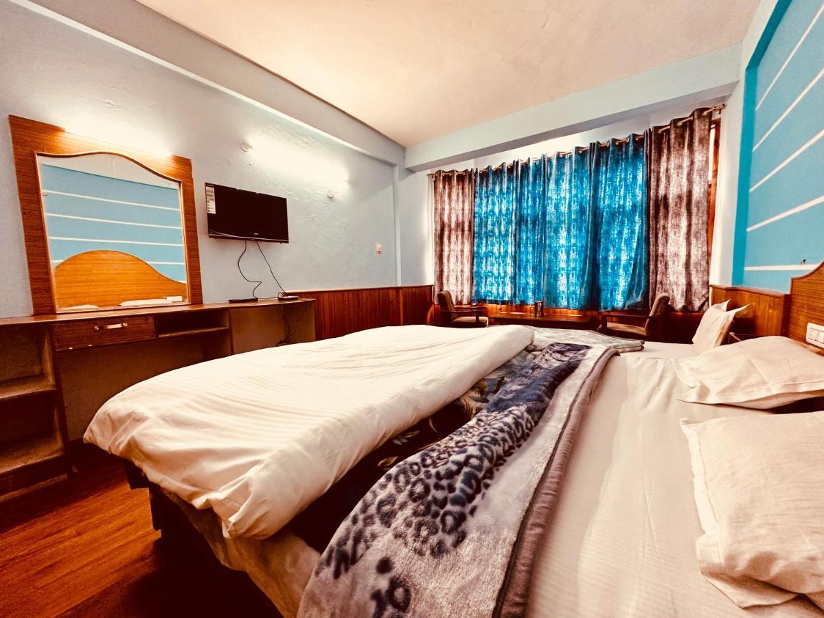 Hotel D Kanchan Manali מראה חיצוני תמונה
