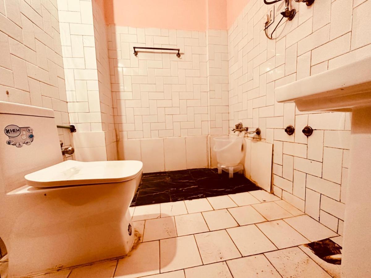 Hotel D Kanchan Manali מראה חיצוני תמונה